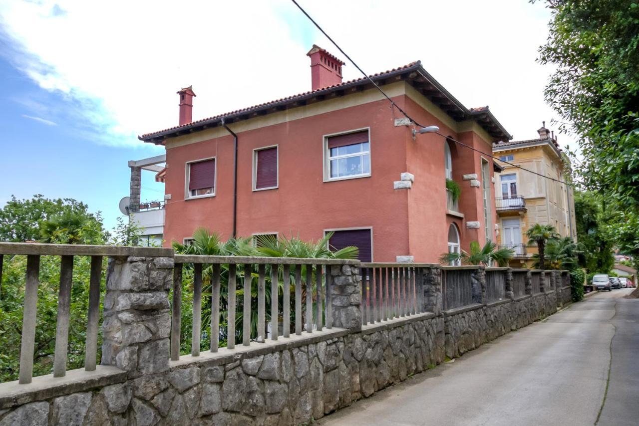 Apartment Anka Opatija Luaran gambar